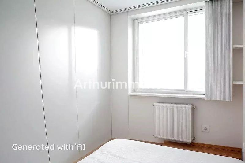 Appartement - 85 m² - 4 pièces