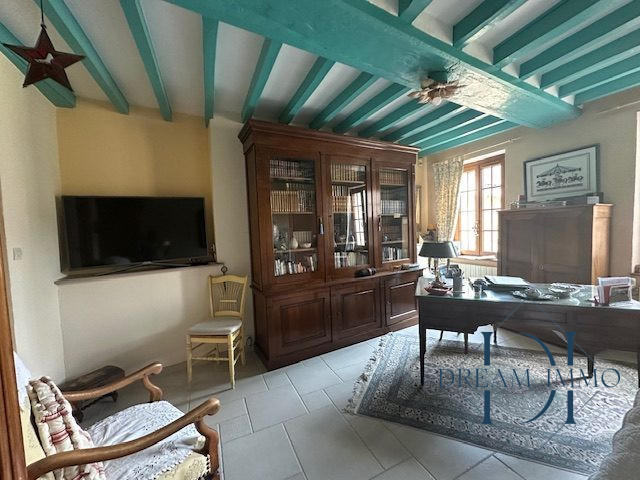 Maison ancienne - 240 m² - 10 pièces