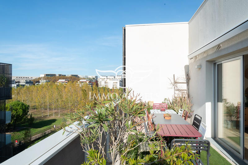 Appartement - 125 m² - 4 pièces