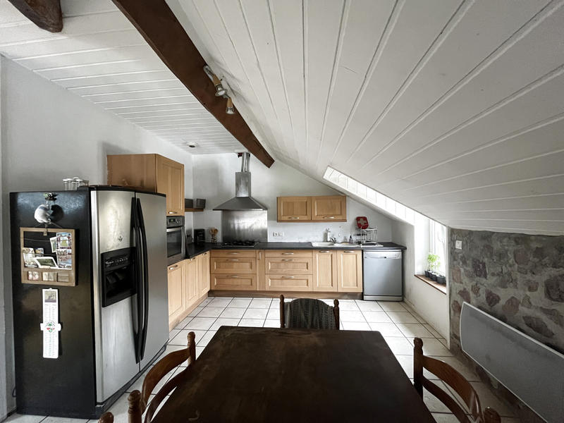 Appartement - 162 m² - 6 pièces