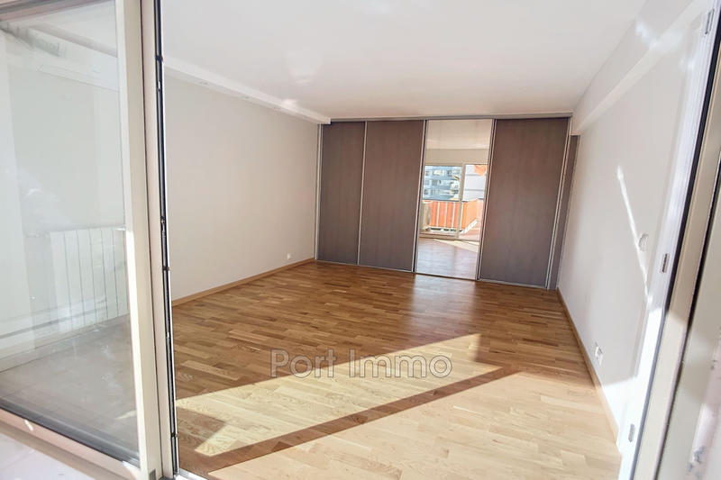 Appartement - 121 m² - 4 pièces