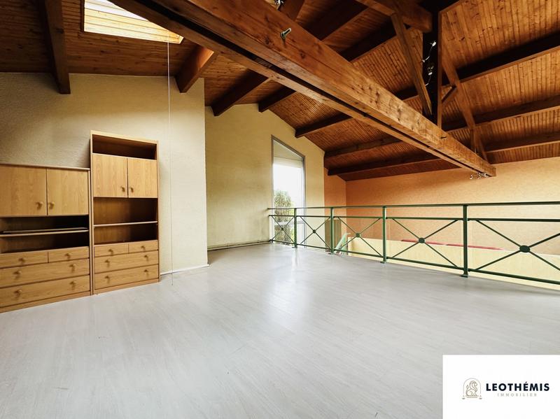 Maison - 188 m² - 5 pièces