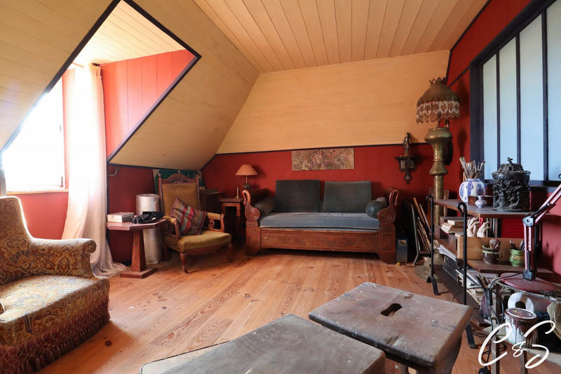 Maison - 107 m² - 5 pièces