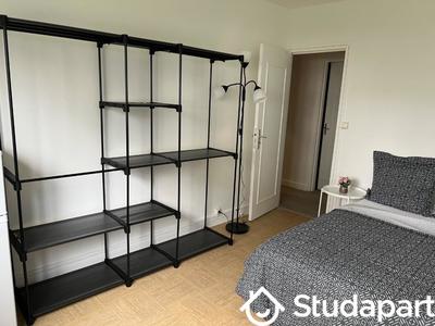 Chambre - 17 m² - 1 pièce