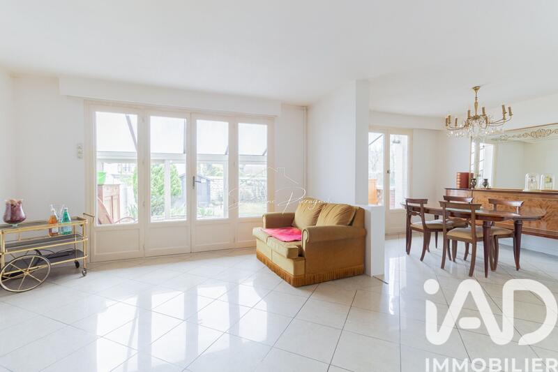 Maison - 85 m² - 5 pièces
