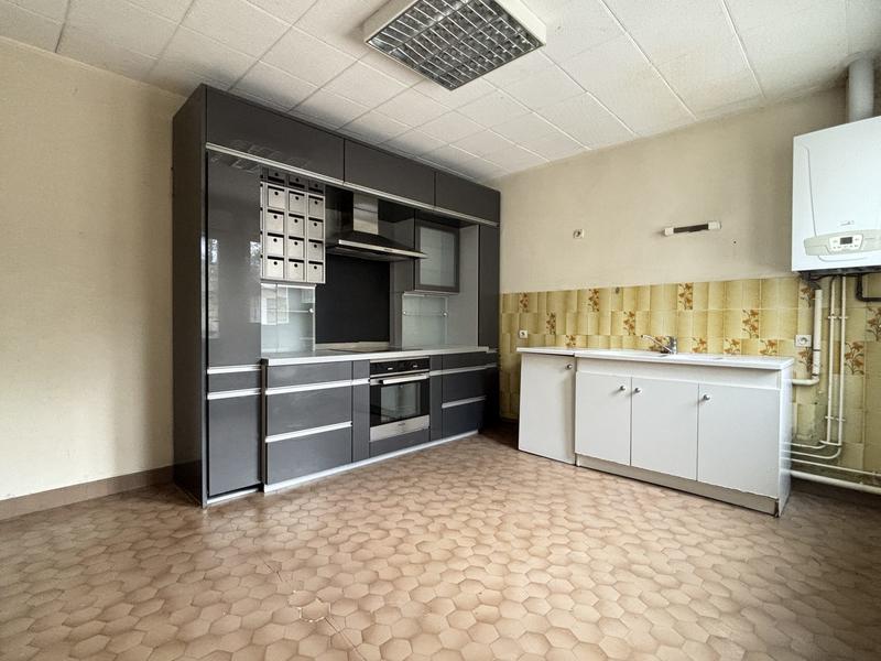 Maison ancienne - 165 m² - 8 pièces