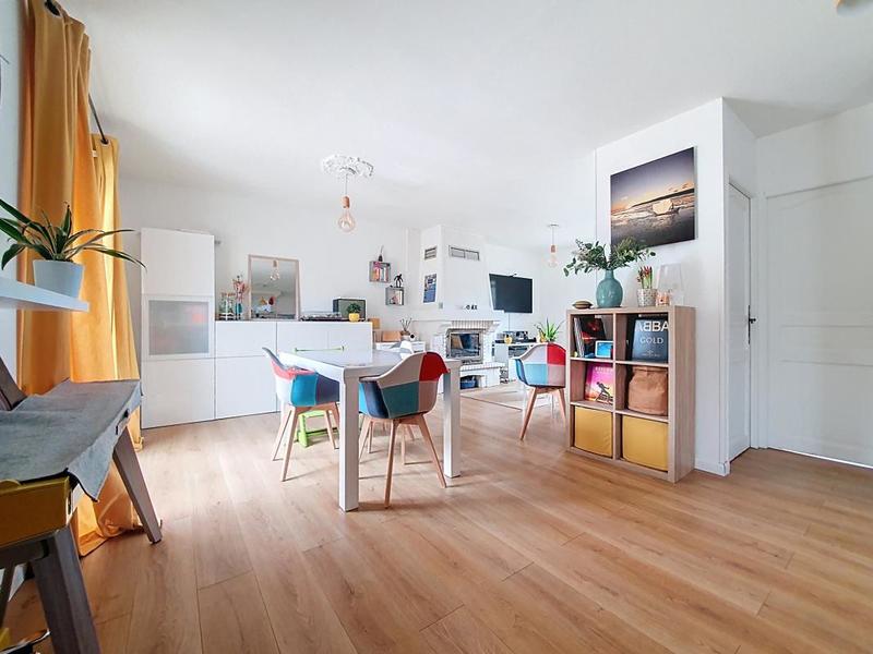 Maison - 91 m² - 4 pièces