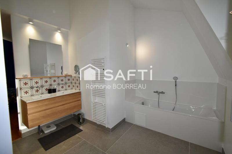 Maison - 178 m² - 7 pièces