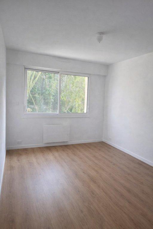 Appartement - 101 m² - 5 pièces