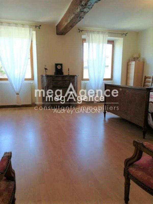 Maison - 236 m² - 5 pièces