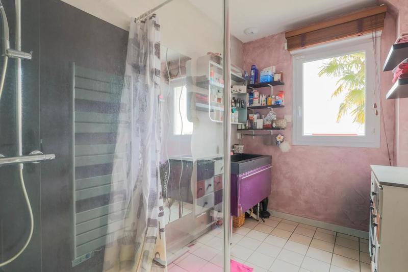 Maison - 180 m² - 6 pièces