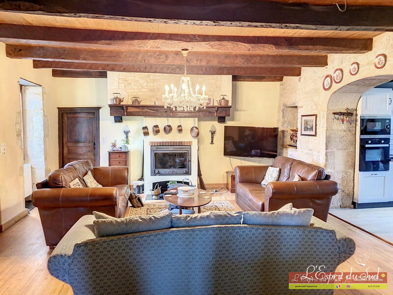 Ferme - 157 m² - 13 pièces