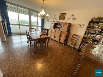 Appartement - 84 m² - 3 pièces