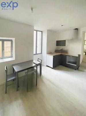 Immeuble - 300 m² - 15 pièces