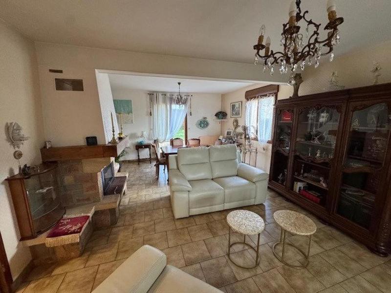 Maison traditionnelle - 140 m² - 7 pièces