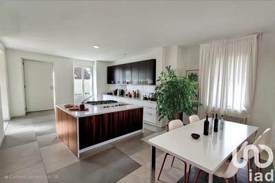 Maison de village - 222 m² - 9 pièces