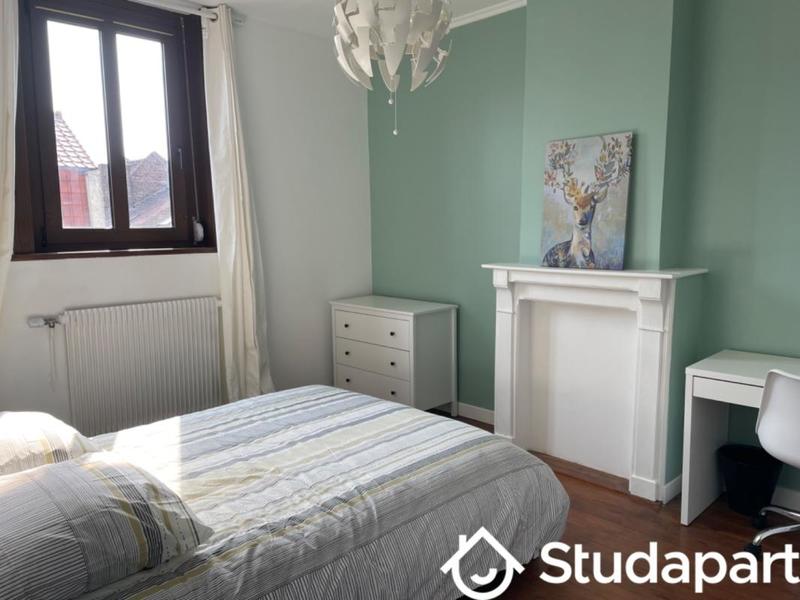 Chambre - 13 m² - 1 pièce