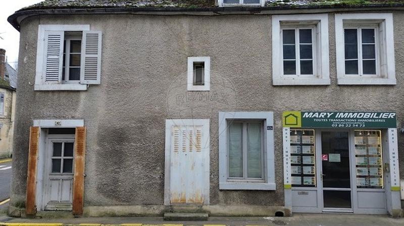 Immeuble - 155 m² - 6 pièces