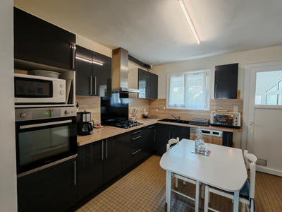 Maison - 104 m² - 5 pièces