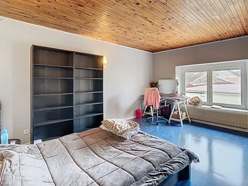 Maison - 192 m² - 7 pièces