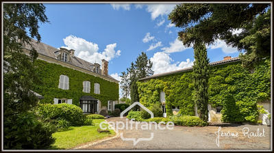 Maison en pierre - 221 m² - 8 pièces