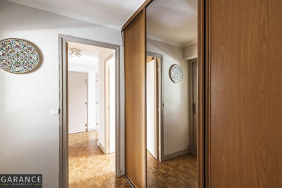 Appartement - 110 m² - 5 pièces