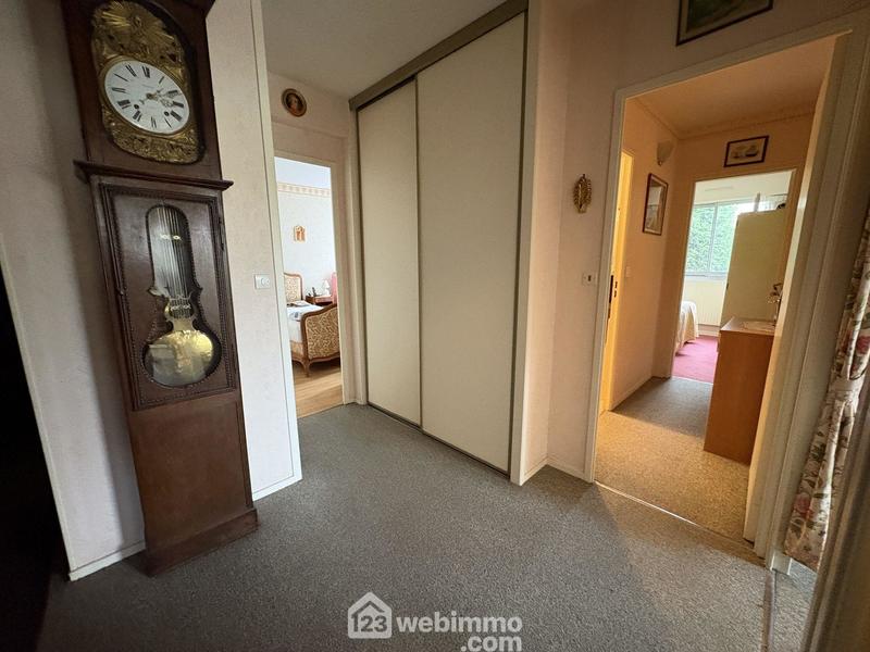 Appartement - 85 m² - 3 pièces