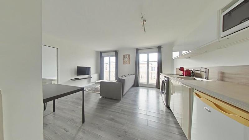 Appartement - 75 m² - 3 pièces