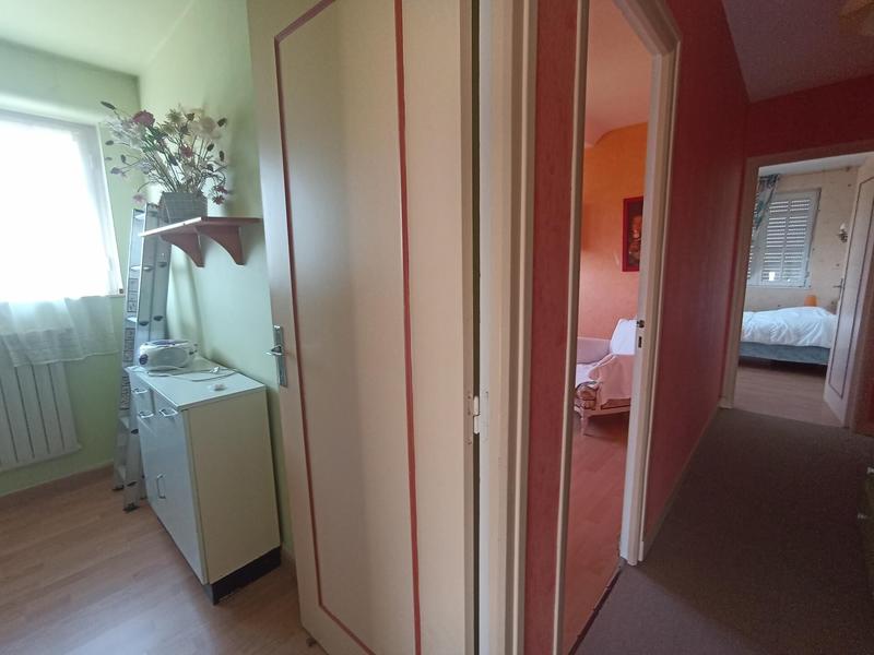 Maison - 211 m² - 16 pièces