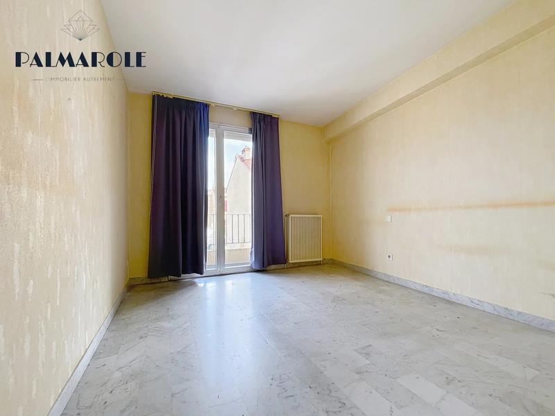 Appartement - 93 m² - 4 pièces