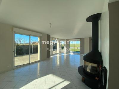 Maison - 142 m² - 7 pièces