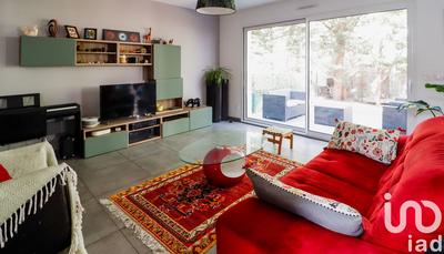 Maison - 148 m² - 7 pièces