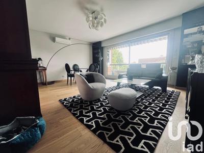 Appartement - 80 m² - 3 pièces