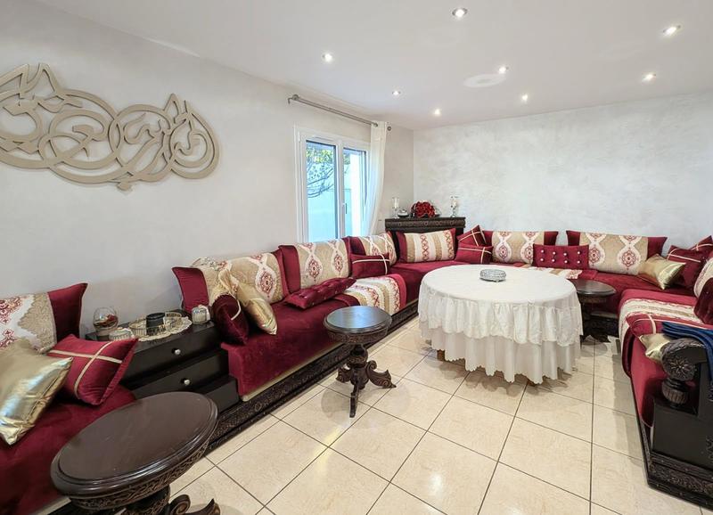 Villa - 140 m² - 5 pièces