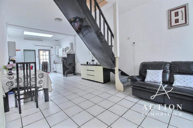 Maison - 76 m² - 4 pièces