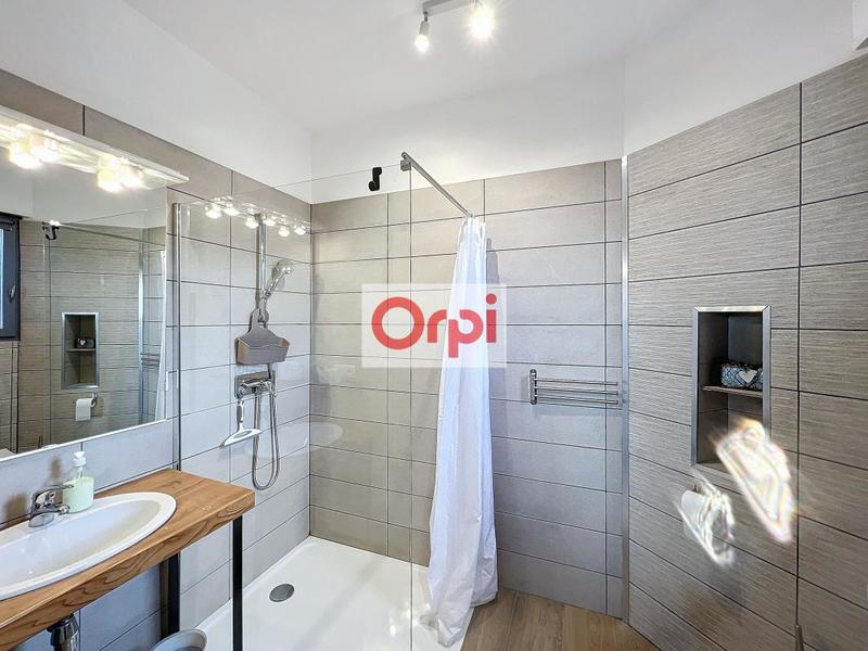 Immeuble - 263 m² - 9 pièces