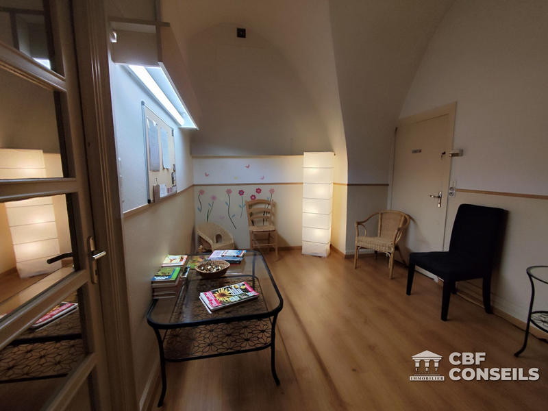 Local d'activités - 73 m²