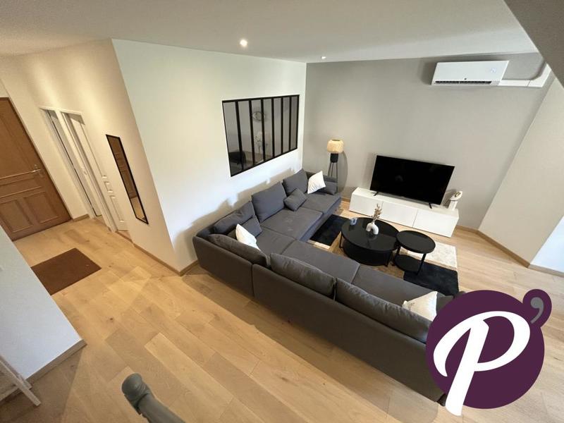 Maison traditionnelle - 132 m² - 5 pièces