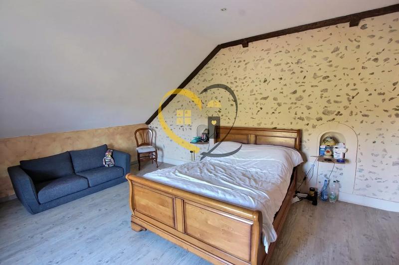 Propriété - 365 m² - 12 pièces