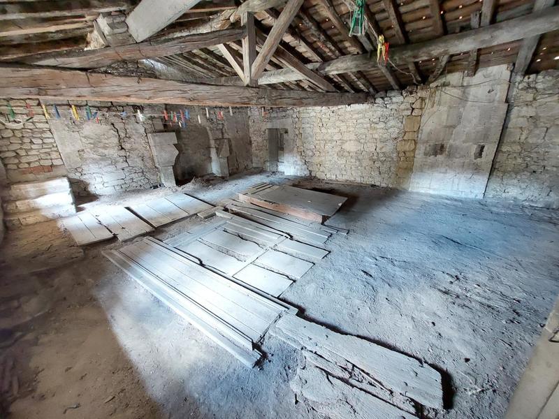 Maison - 80 m² - 5 pièces