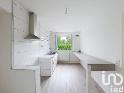 Maison - 101 m² - 5 pièces