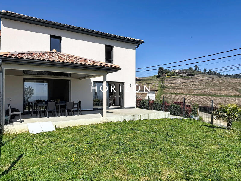 Maison - 133 m² - 4 pièces