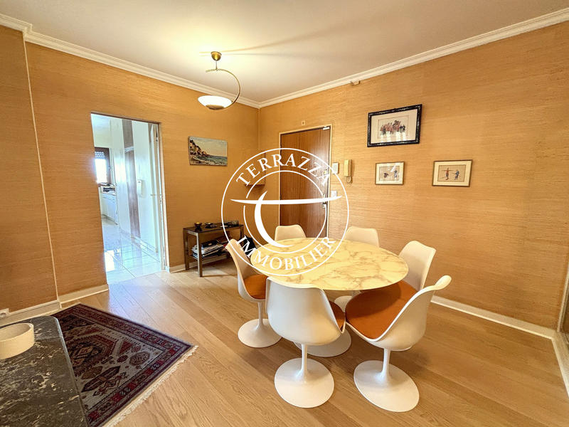 Appartement - 100 m² - 3 pièces