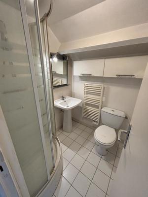 Studio - 24 m² - 1 pièce