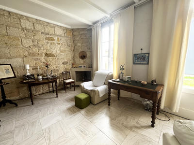 Maison - 200 m² - 6 pièces