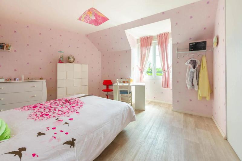 Maison - 212 m² - 8 pièces