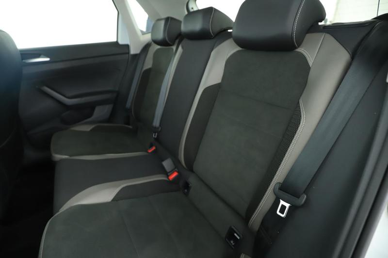 Volkswagen Polo 1.0 Tsi Carat 115 ch