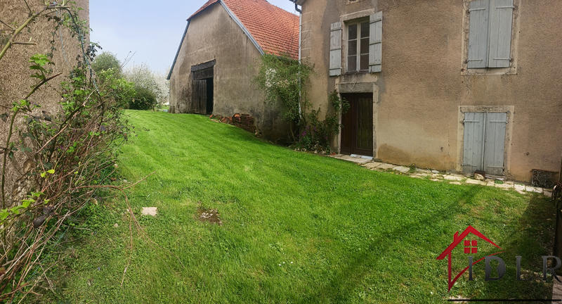 Maison - 320 m² - 11 pièces