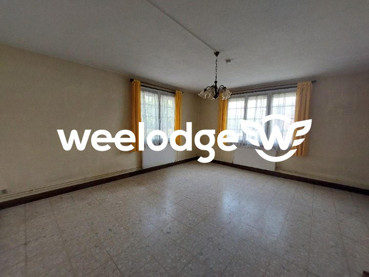 Maison - 120 m² - 7 pièces