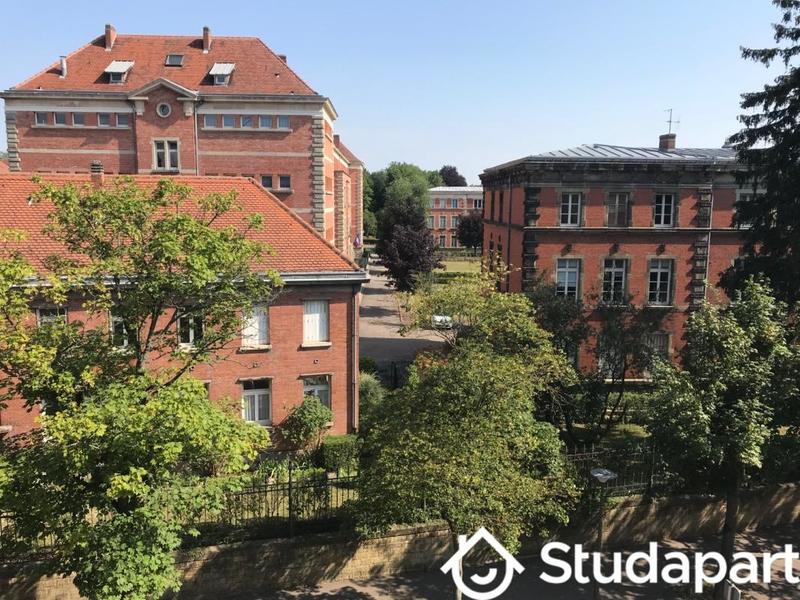 Chambre - 15 m² - 1 pièce